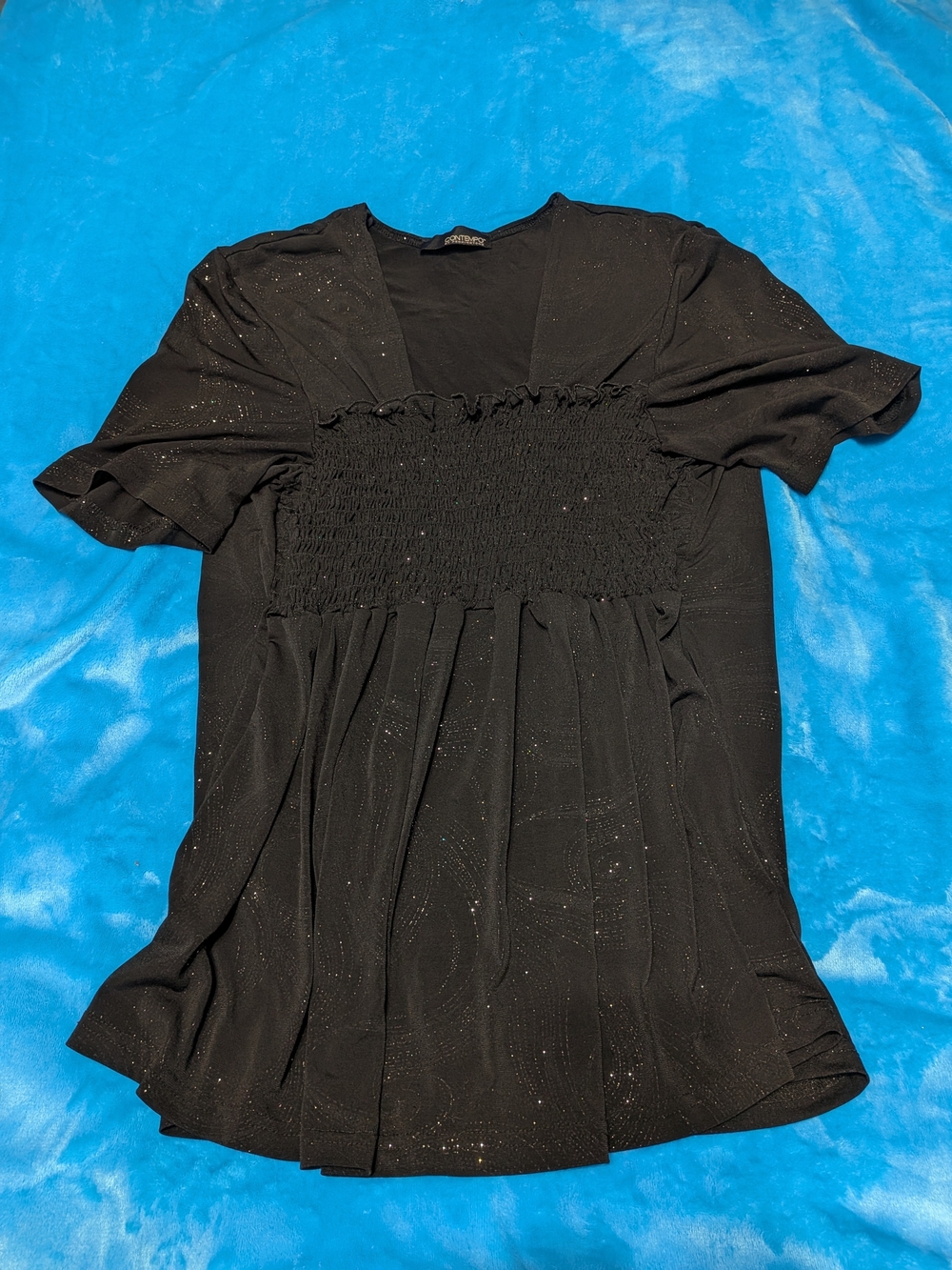 ✨🖤 Black Smocked-Waist Tunic 🖤✨